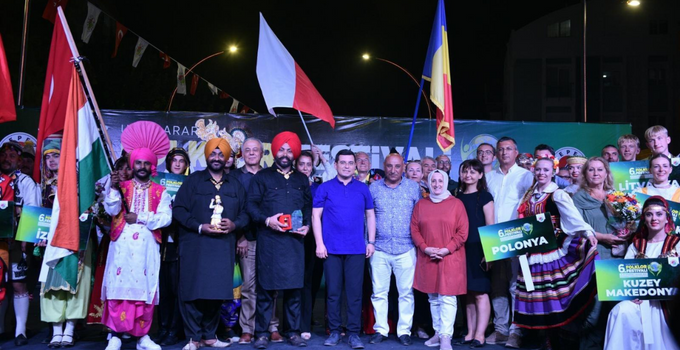 Kepez’in 6. Uluslararası Folk Festivali Galası