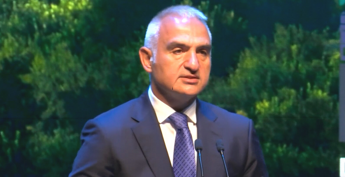 Bakan Ersoy: Hedefimiz, festivallerimizi herkese ulaşacak şekilde yaygınlaştırmak