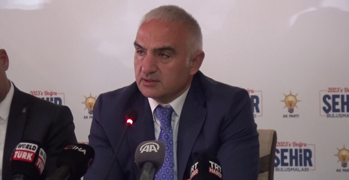 Bakan Ersoy: 50 milyon turist hedefimizi yukarı doğru revize ederiz