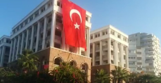 Kayı Tur binası canlanıyor mu?