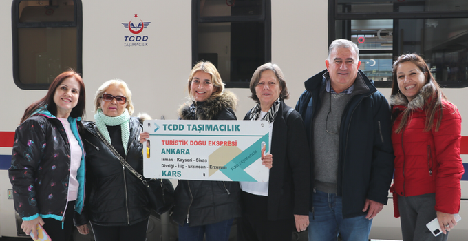 ‘Turistik Doğu Ekspresi’ seferlerine başladı