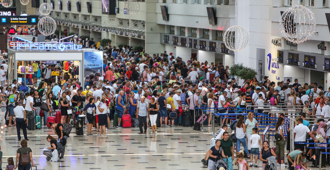 ATOR, Türkiye’ye bu yılki Rus turist akışı tahminlerini yükseltti