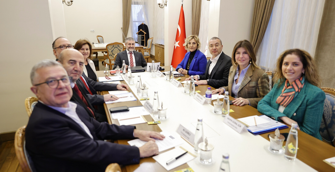 Bakan Nebati, Turizm İstişare Kurulu Üyeleri ile görüştü