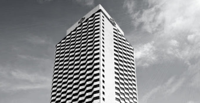 Hilton Otel tartışmaların ardından depremzedelere açılacak
