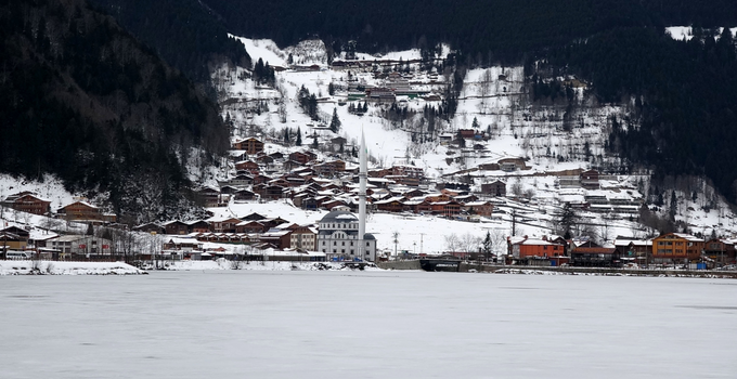 Uzungöl, depremzedelere yuva oldu