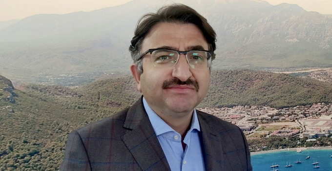 Kemer bu süreçten alnının akıyla çıkıyor