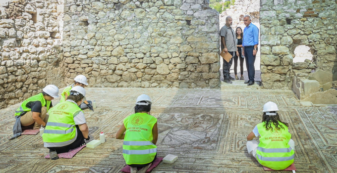 Ersoy, Olimpos Antik Kenti’nde çalışmaları inceledi