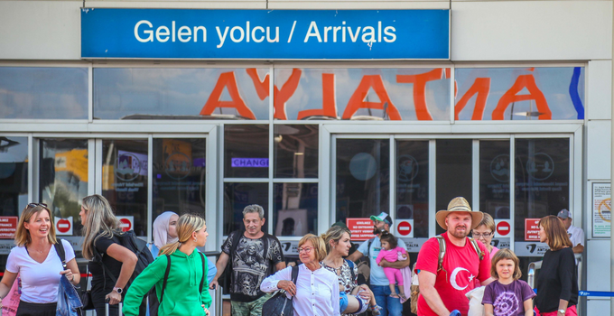 Antalya’da turist sayısı 11 milyonu aştı