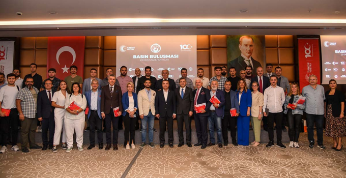 Vali Şahin, “100’üncü yılımızı Antalya’da coşkuyla kutlamak istiyoruz”