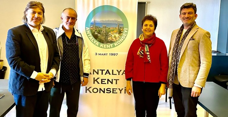 Antalya Kent Konseyi Turizm Gurubu Başkanlığına yeniden Recep Yavuz seçildi