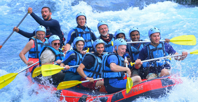 Antalya’da sezon uzadı, rafting yapan turist sayısı 1 milyonu geçti