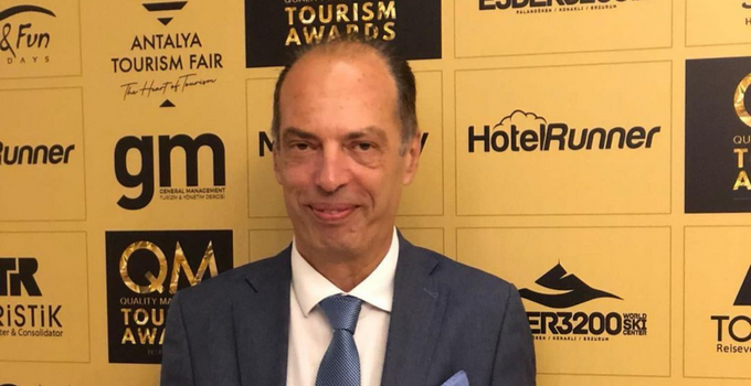 Mehmet Zeki Ünal vefat etti