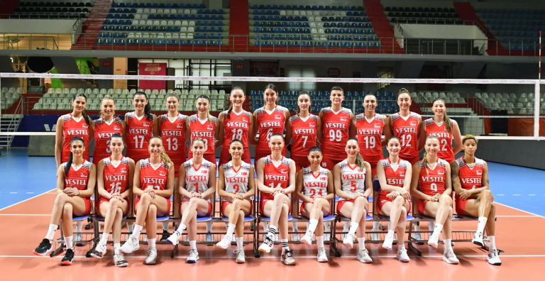COSMOS SPORTS CENTER’DA VOLEYBOL MİLLETLER LİGİ HEYECANI