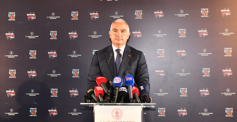 “BELEDİYELER ACİL TURİZM MASTER PLANI HAZIRLASIN”