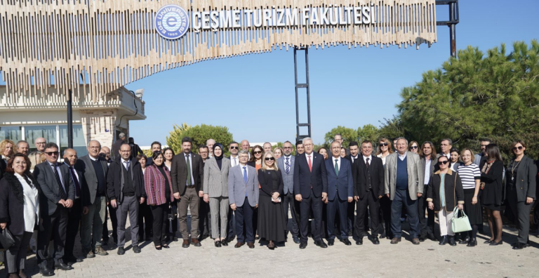 ÇEŞME TURİZM FAKÜLTESİ ÖĞRENCİLERİNE SHIPLEY-ALTINDAĞ DESTEĞİ