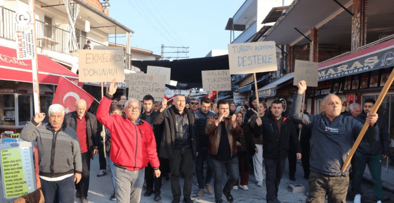 İŞLETME BELGESİ OLMAYAN PANSİYONLAR MÜHÜRLENİRKEN ARBEDE ÇIKTI