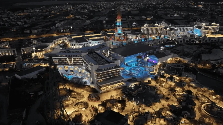 THE LAND OF LEGENDS’TAN UNICEF’E PLATİNYUM DESTEK