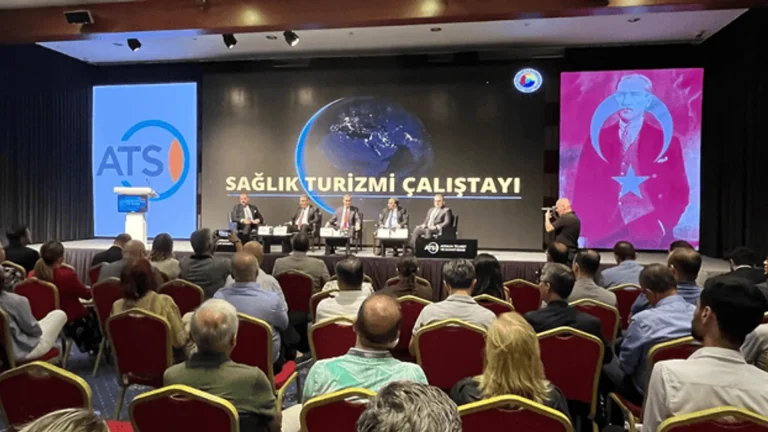 SAĞLIK TURİZMİNİN GELECEĞİ ANTALYA’DA KONUŞULDU