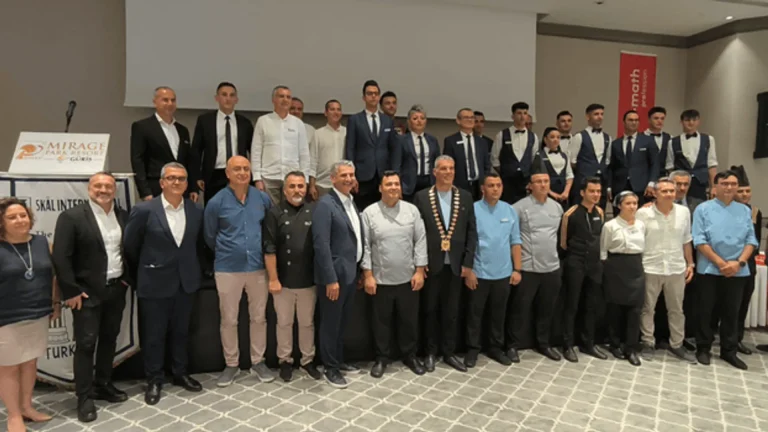SKAL ANTALYA GELENEKSEL TOPLANTISI MİRAGE PARK OTEL’DE GERÇEKLEŞTİRİLDİ