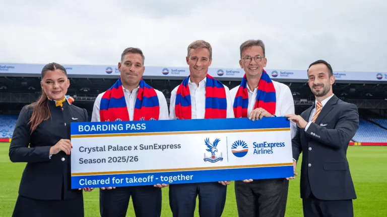 CRYSTAL PALACE TAKIMININ RESMİ HAVAYOLU ORTAĞI SUNEXPRESS OLDU