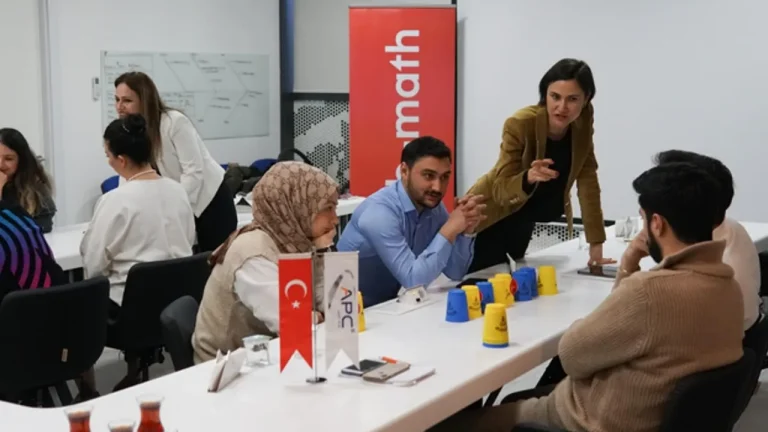 B-MATHPROFESSION KURUMSAL EĞİTİMLERE YENİ BİR SOLUK GETİRİYOR!
