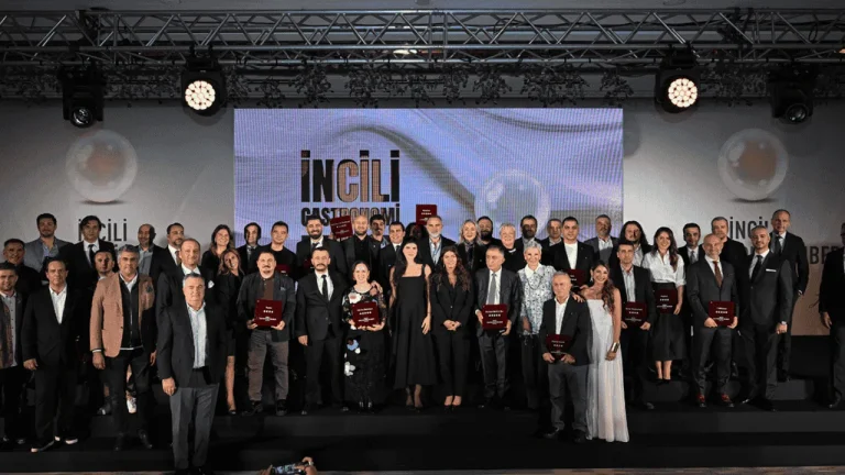İNCİLİ GASTRONOMİ REHBERİ ÖDÜLLERİ İSTANBUL’DA SAHİPLERİNİ BULDU