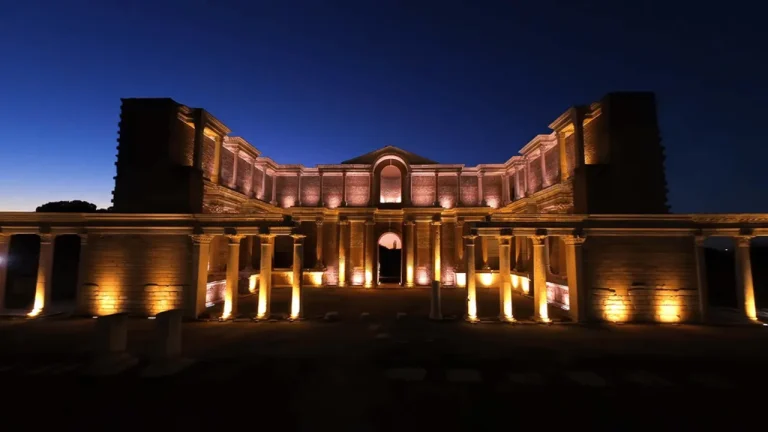 UNESCO MİRASI SARDES ARTIK GECELERİ DE GEZİLEBİLECEK