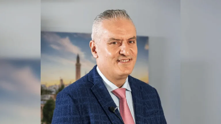 TÜRSAB BAŞKAN ADAYI HACIALİOĞLU: “TÜRSAB ÜYELERİ İÇİN KRİTERLİ YEŞİL PASAPORT SİSTEMİ HAZIRLAYACAĞIZ”