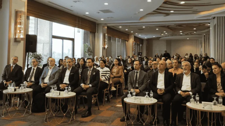 SÜRDÜRÜLEBİLİRLİK AKADEMİSİ’NİN İKİNCİ TOPLANTISI ANTALYA’DA GERÇEKLEŞTİ