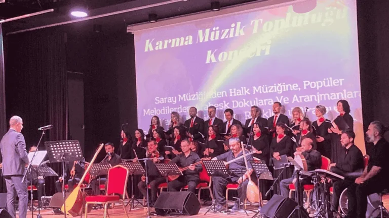 SONER MIZRAK VE RENGÂRENK SERİSİ 4. KONSERİ ANTALYA’DA