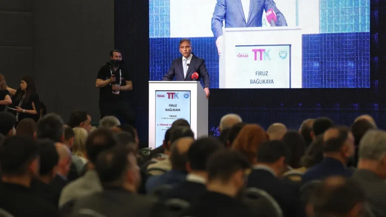 TÜRSAB BAŞKANI BAĞLIKAYA: İÇ TURİZM İÇİN FİYATLARIN GÖZDEN GEÇİRİLMESİ LAZIM