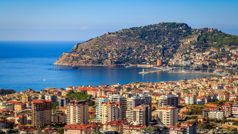 RUSLARIN KONUT TERCİHİNDE İLK SIRA ALANYA’NIN